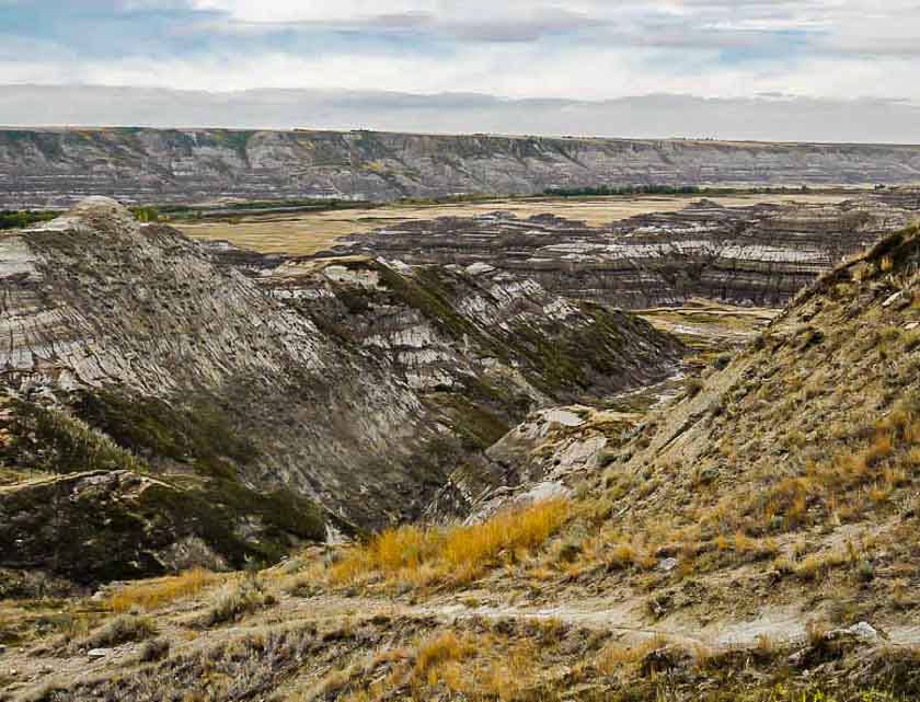 Visit beautiful Horse Thief Canyon near Drumheller