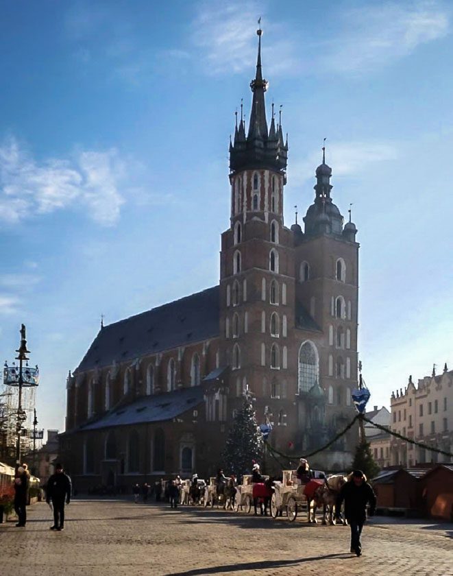 Visit St. Mary's Basilica over a 3 day visit to Krakow
