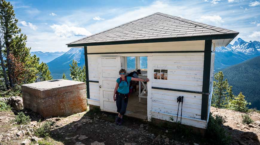 Paget Lookout isn't large 