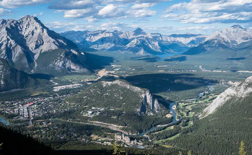 From the gondola superlative views of Banff and the mountain peaks