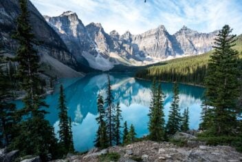 View of Moraine Lake from the Rockpile