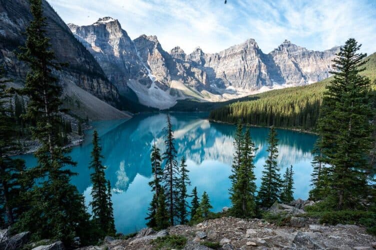 View of Moraine Lake from the Rockpile