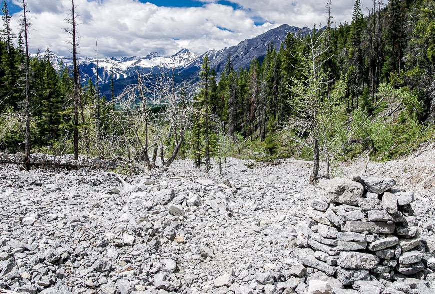 In winter, the cairn can be snow-covered