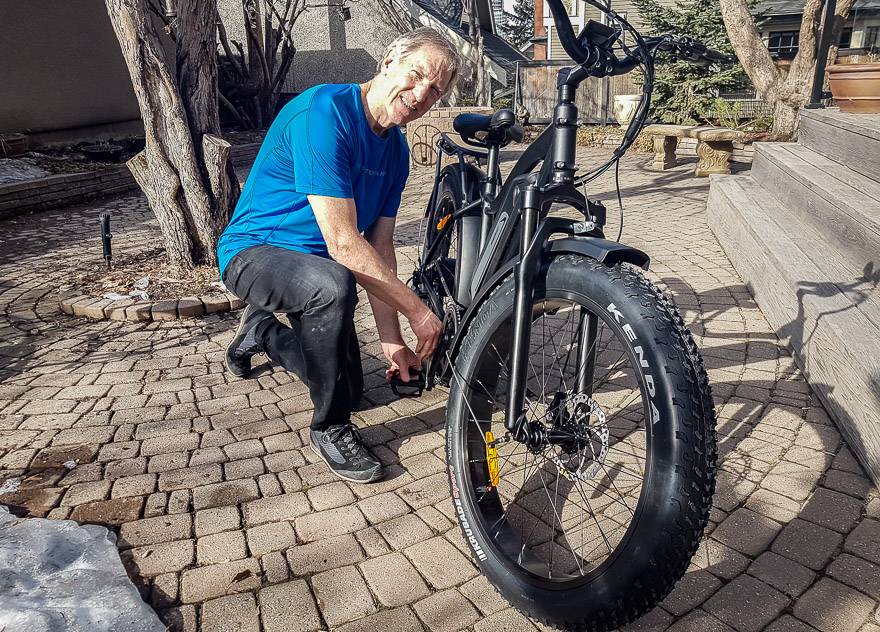 John putting together the Himiway bike