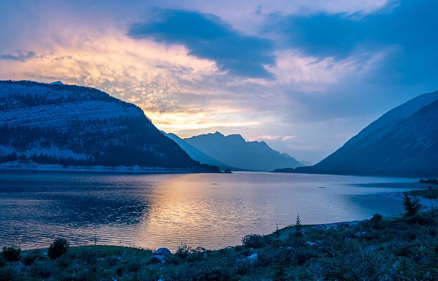 Watching the sunset over the Spray Lakes on the Smith Dorrien Trail