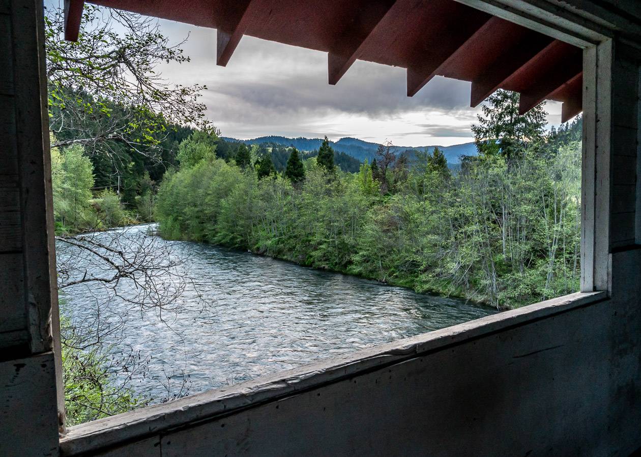 View along the North Fork Williamette River from the Office Covered Bridge