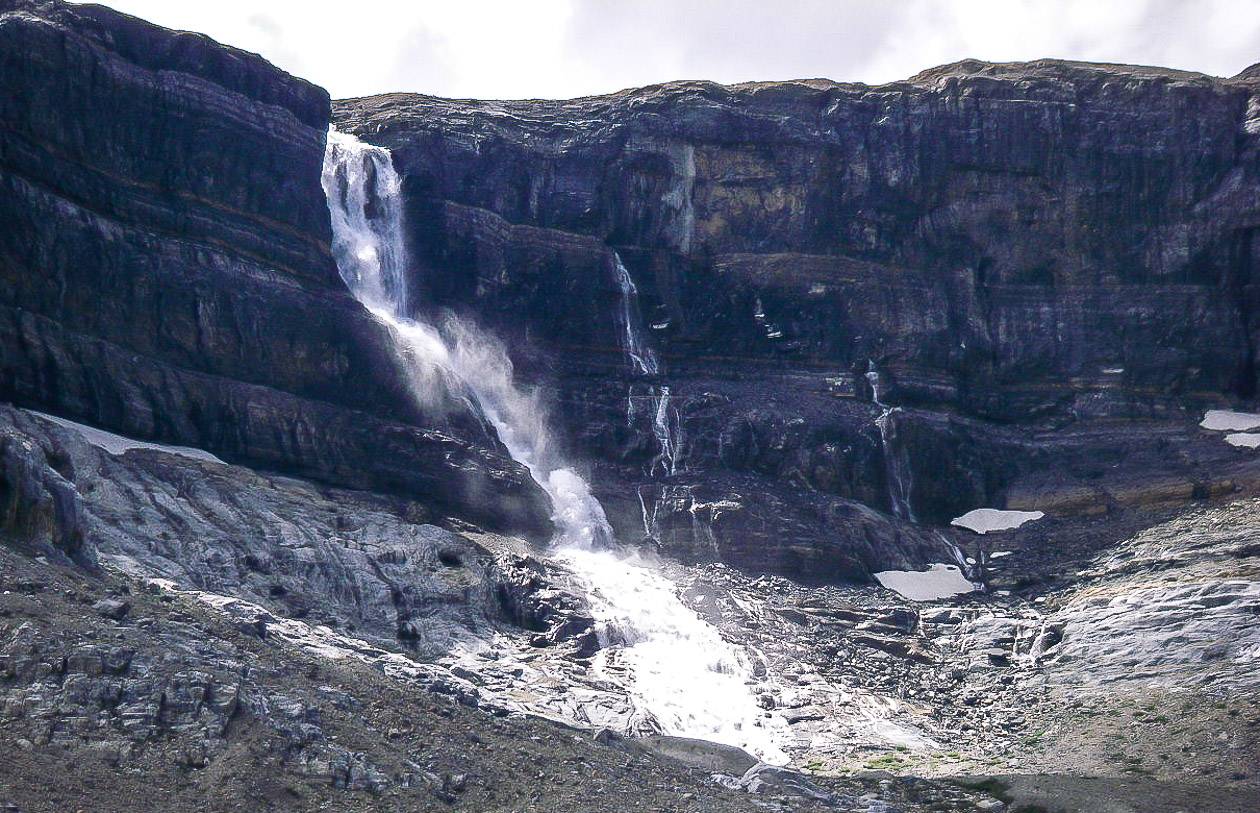 One of the most visited Alberta waterfalls is Bow Glacier Falls