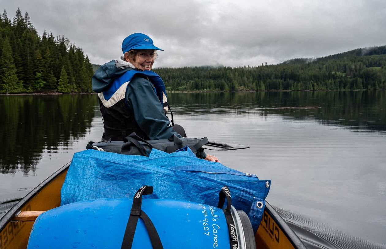 Lovely canoeing on Horseshoe Lake