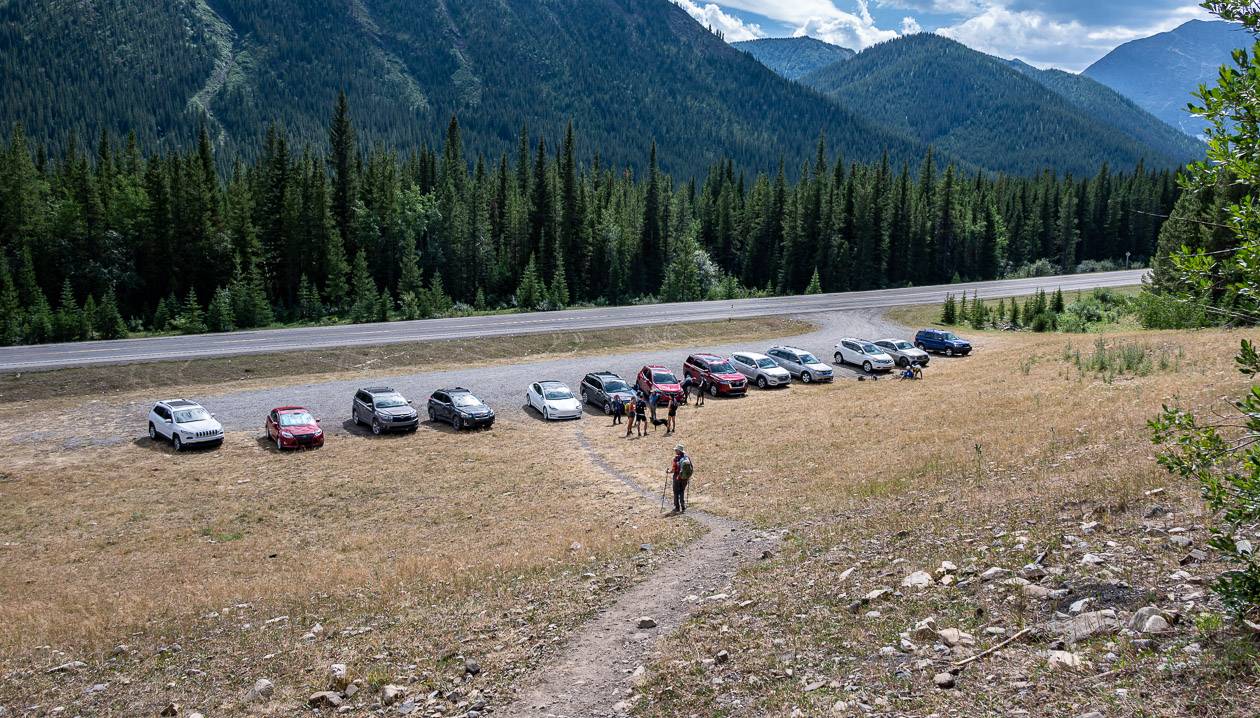 There is no signage, washrooms or even a garbage can at the parking lot for Mt. Lipsett