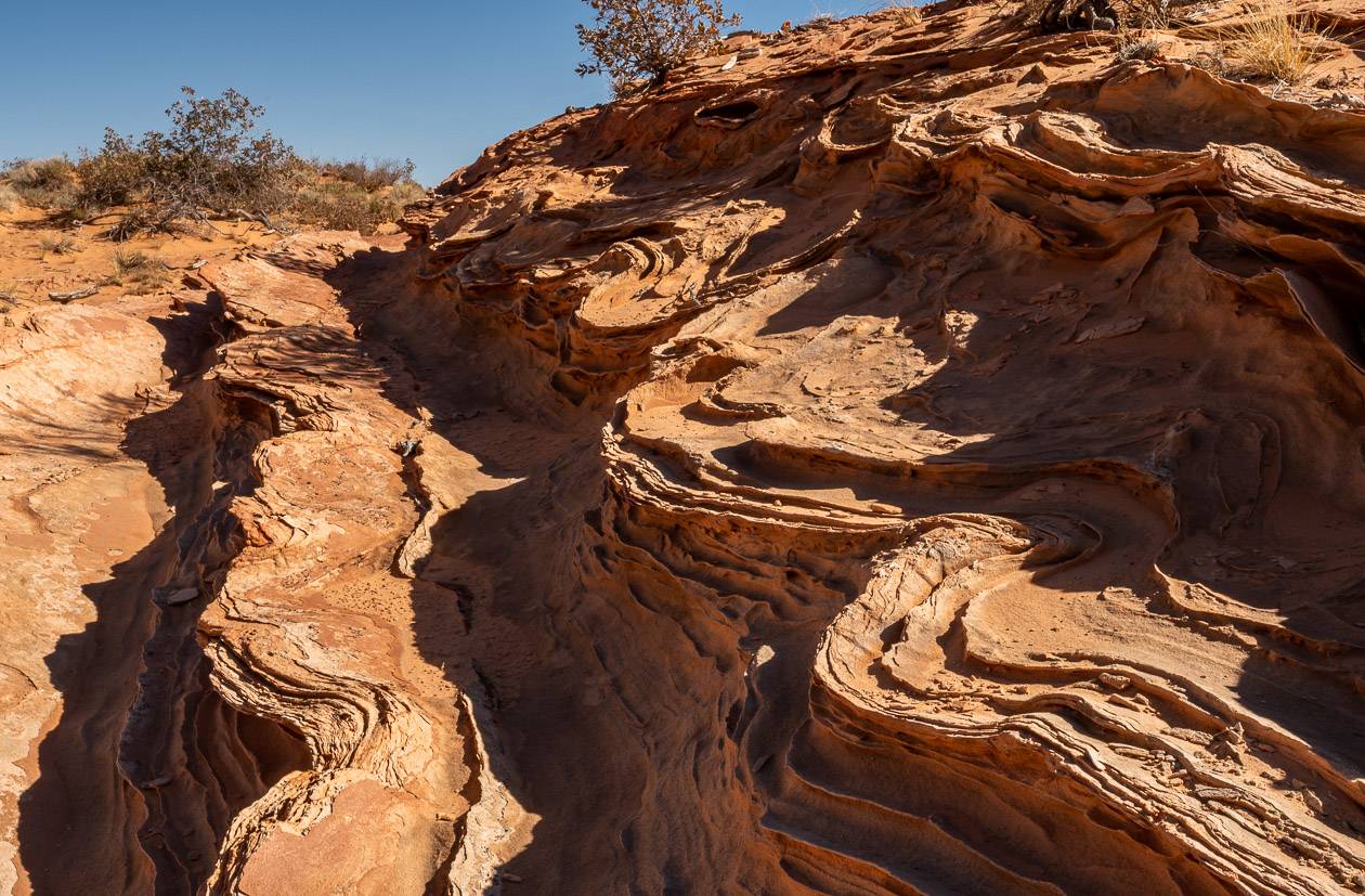 Be very careful about where you put your feet as there is a lot of rock that breaks easily