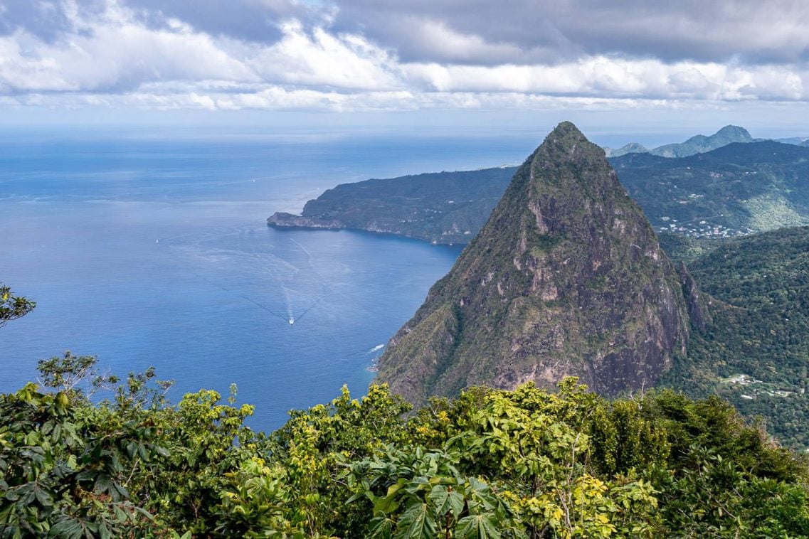 The view from Gros Piton over to Petit Piton