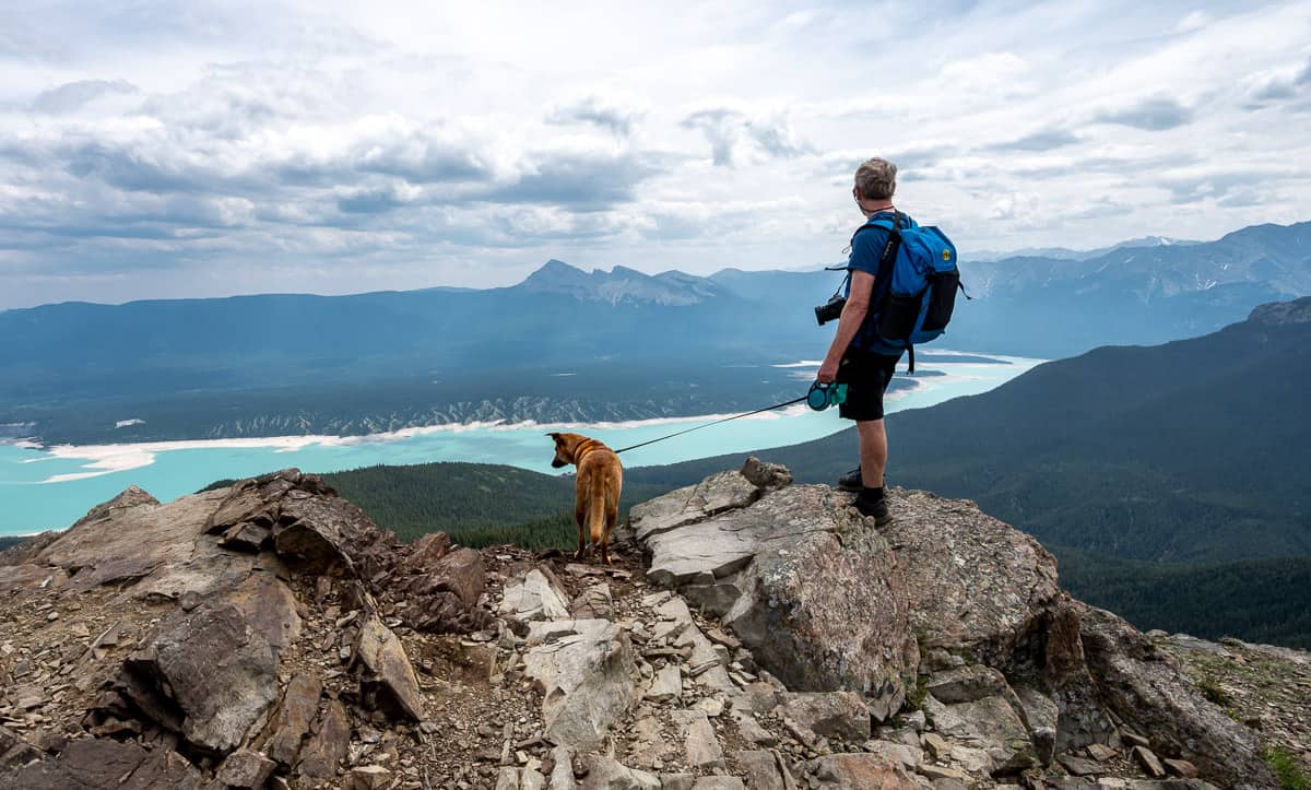 Beautiful views of Abraham Lake and the surrounding mountains