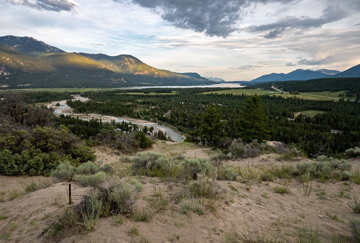 Scenic view from the Hoodoos Trail