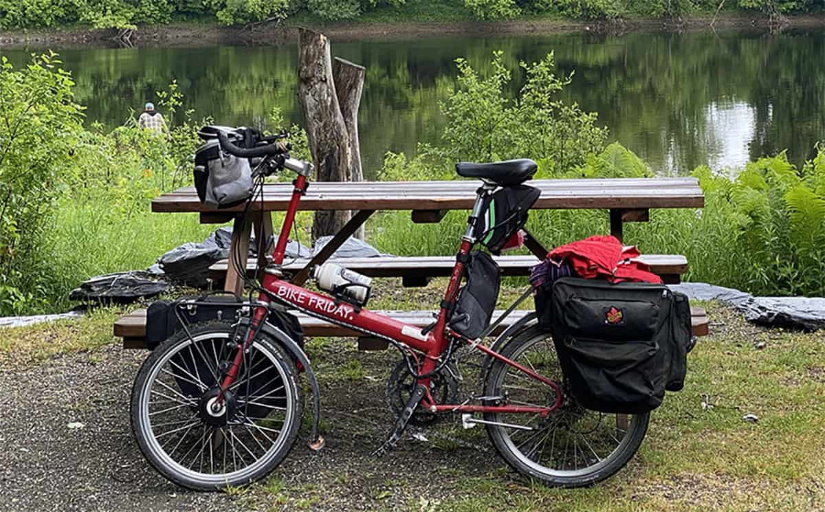 Cycling Quebec City to Montreal via ebike