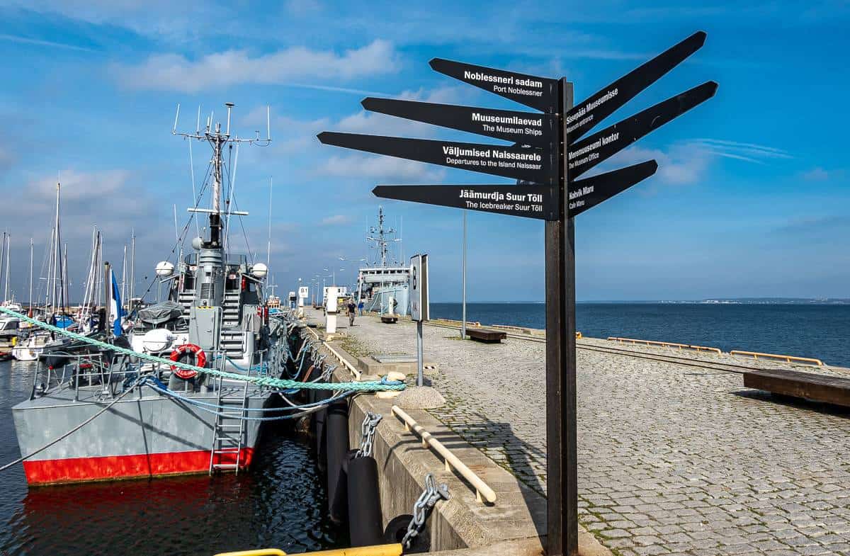 On our way when to Old Town Tallinn via a path by the sea