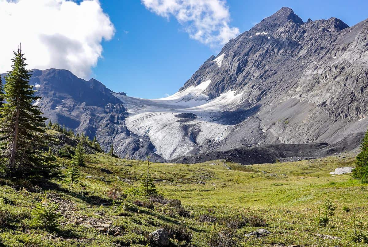 10+ Must Do Backpacking Trips in Kananaskis Country