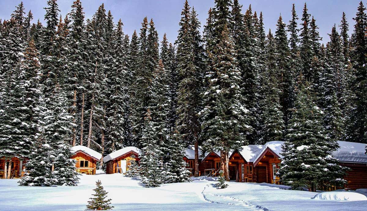 Log cabins at Shadow Lake Lodge in Banff National Park