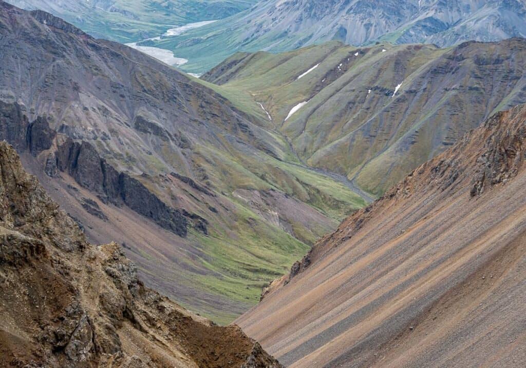 Close-up of the colours looking in one direction from the top of the ridge