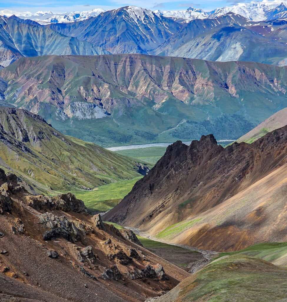 Incredible layering and colours at the pass - on the border with Kluane National Park