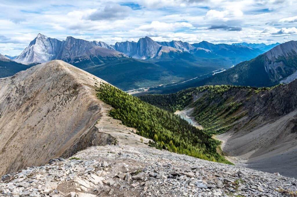 Looking over to the top of the east arm on Tent Ridge