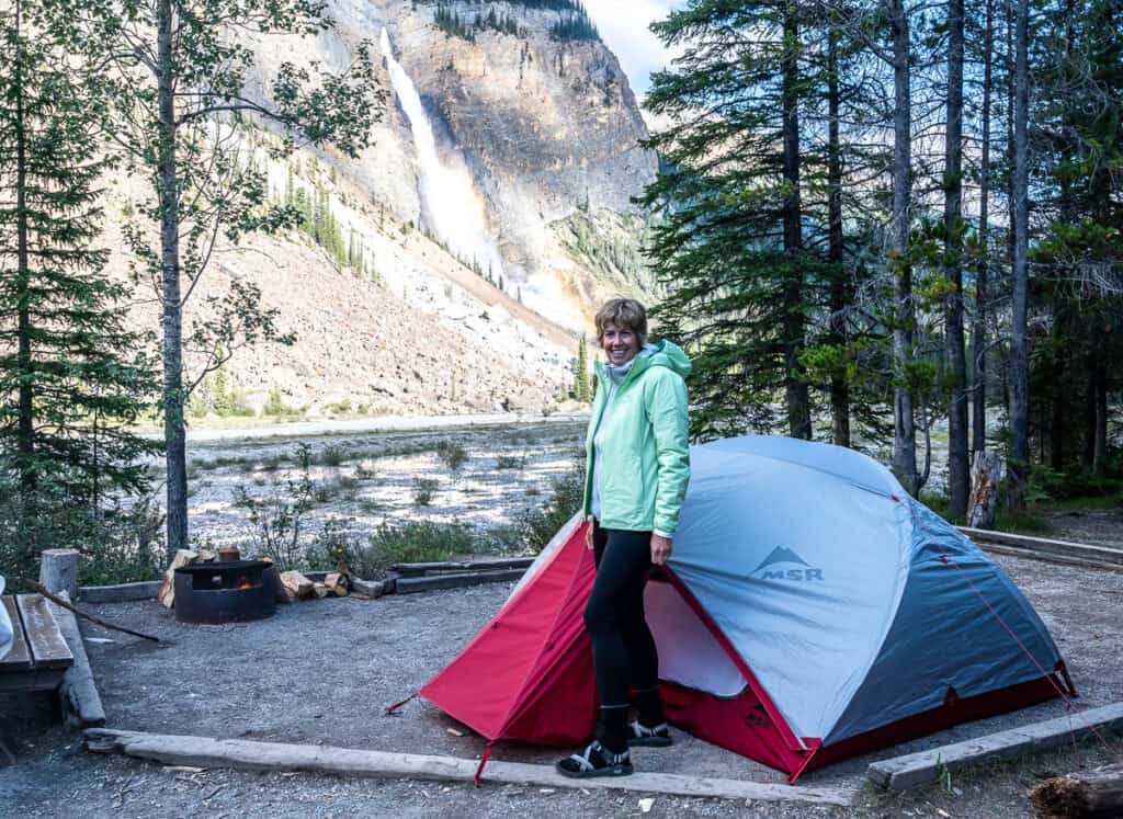 Campground Fabulous Takakkaw Falls in YoHO National Park will be a great choice as overnight 